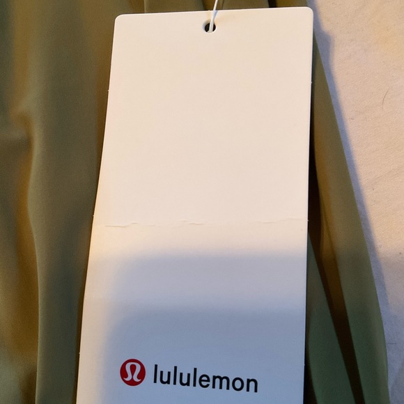 Lululemon romper NWT - Picture 5 of 5